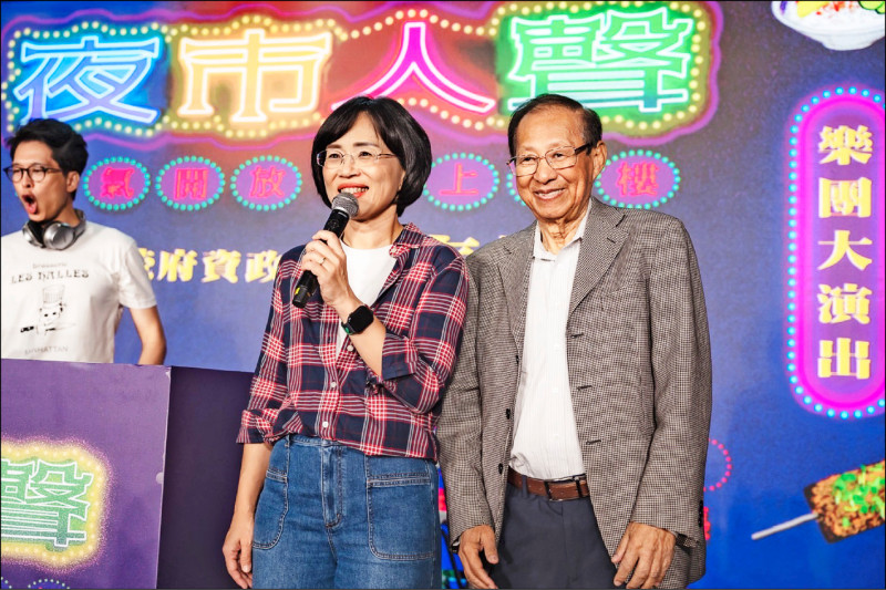 蘇巧慧「夜市人聲」強強滾 李四川談建設拚接棒