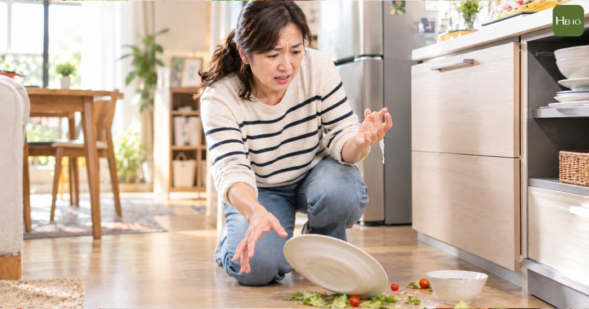 轉不開瓶蓋、鑰匙轉不動？談拇指基底關節炎的成因、治療選擇與術後復原
