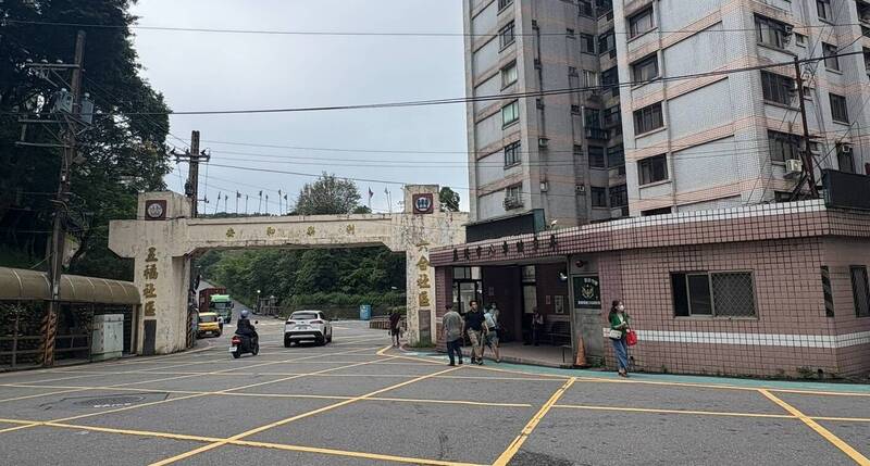 基隆國家新城老牌樓拆除 改善路口交通動線