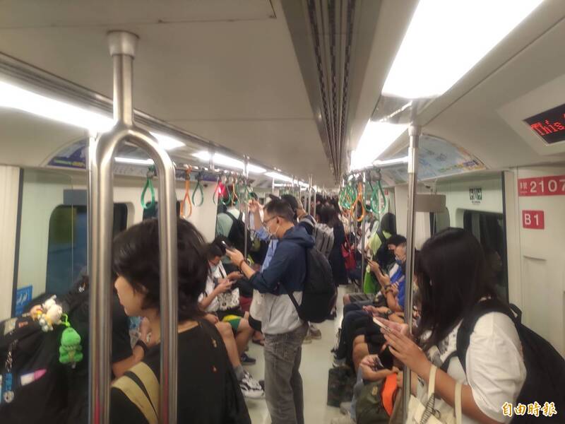高捷一列車上午尖峰疑似故障延誤17分 約影響260乘客