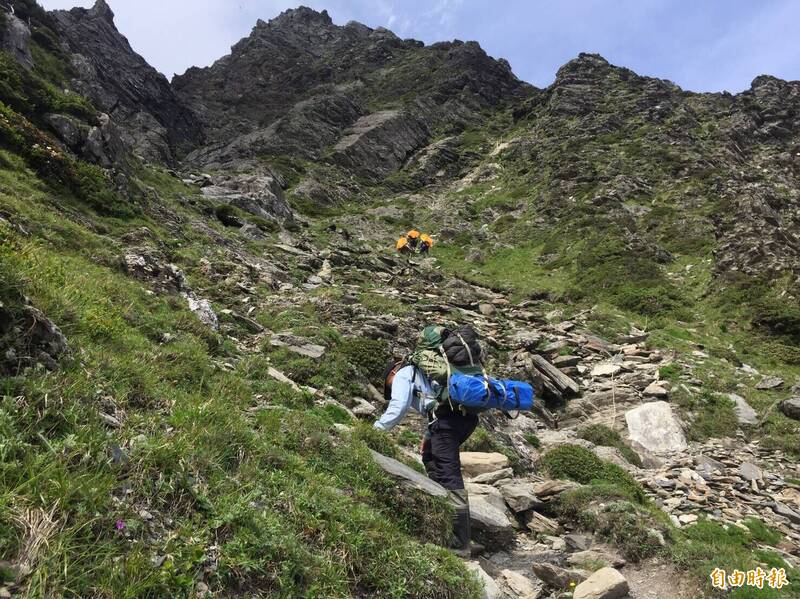 登山要帶「這1物」？老手：下山前它是仙丹