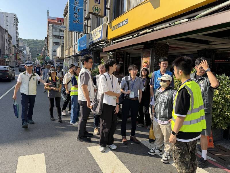 高雄哈瑪星交通工作坊登場  居民共畫友善街道藍圖