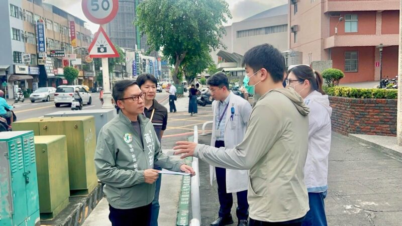 聖功醫院斑馬線居然對到台電的變電箱 黃文益立即邀集相關單位會勘改善