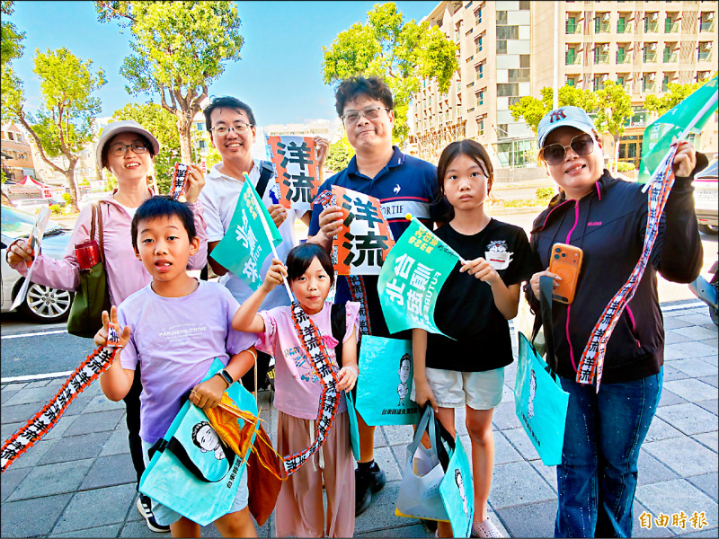 500份洋流紀念小物 台東10分鐘發完
