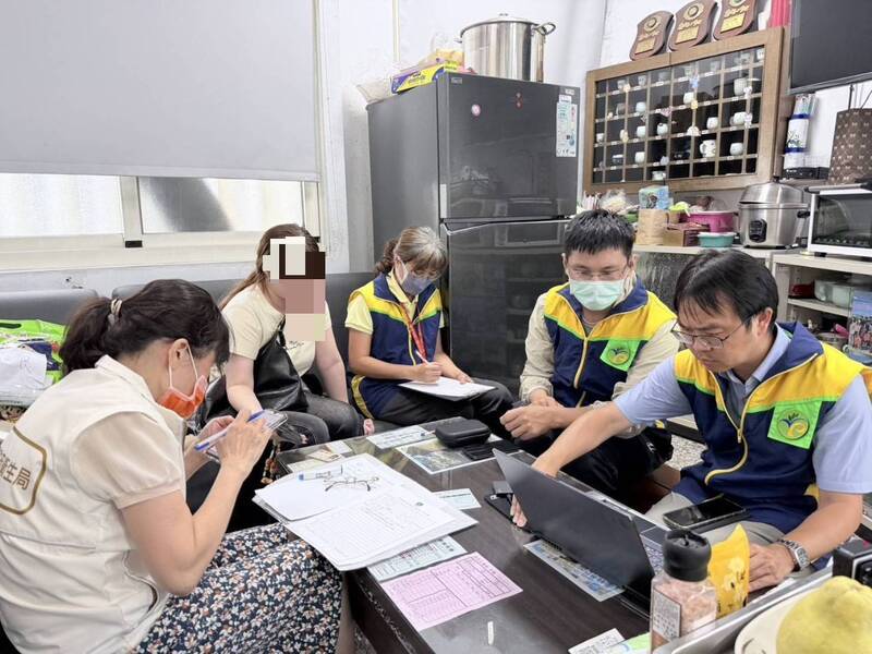 中國豬肉乾闖關成功？屏東女稱貼文衝網路聲量 肉乾去年在夜市購入