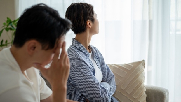 另一半常說「我不會、我媽說」都是警訊！網友熱議10大「豬隊友」行為：第1名最難解