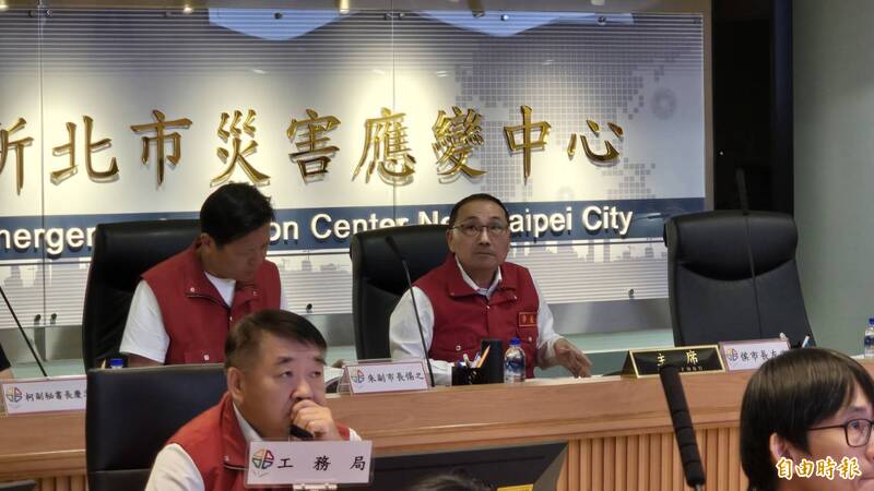 白海豚週六午至週日午最近新北 侯友宜：沿海山區防強風豪雨