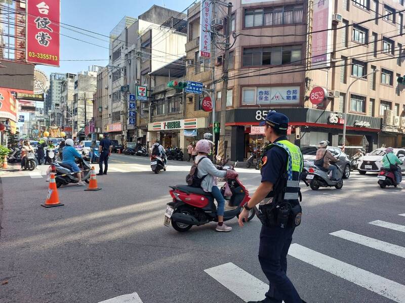 桃園2遶境明登場 警將機動交管