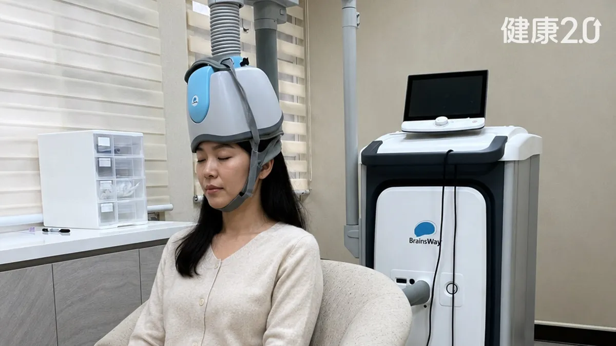 醫療焦點憂鬱、焦慮一直好不了！60歲女rTMS效果有限 改做「dTMS深層磁刺激」迎轉機