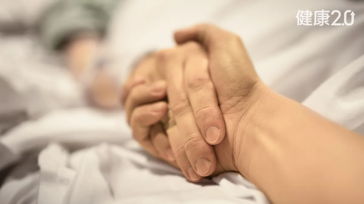 醫療焦點想讓家人好走，卻不敢向醫師開口？善終溝通5重點 讓病人心願被聽見
