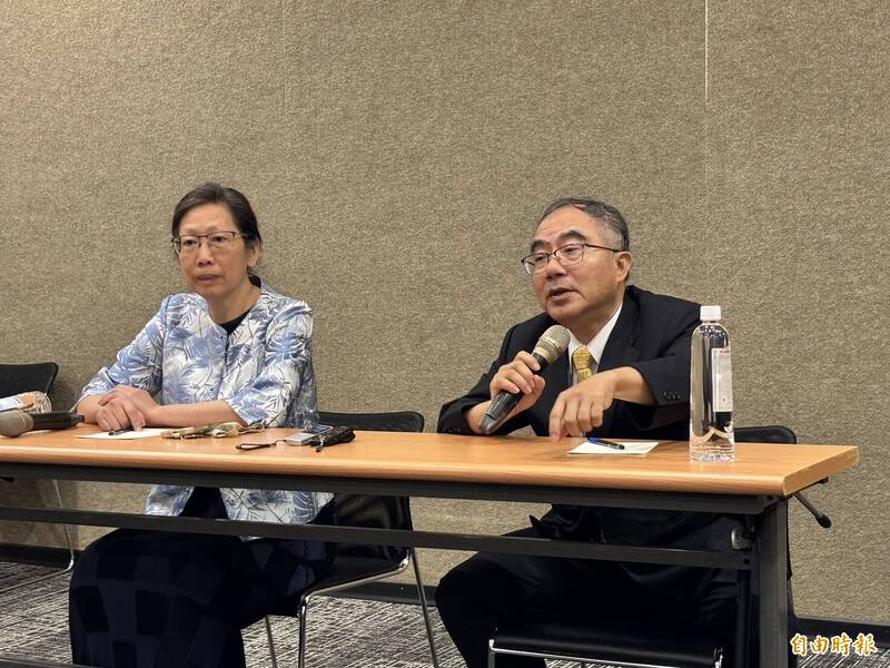 普發現金也要投資教育 台大校長：大學面臨AI、半導體搶人大戰