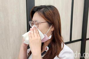 喉嚨痛、流鼻水⋯是登革熱還是感冒？醫揭「1關鍵差異」要提高警覺