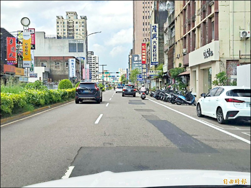 竹市道路半夜重鋪 民怨擾人清夢