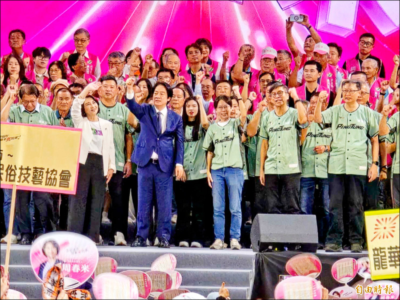 沒負債舉債 總統稱讚周春米會持家