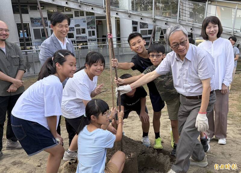 台南「千里文化森林」 台史博2期串聯亞太棒球場打造都市林