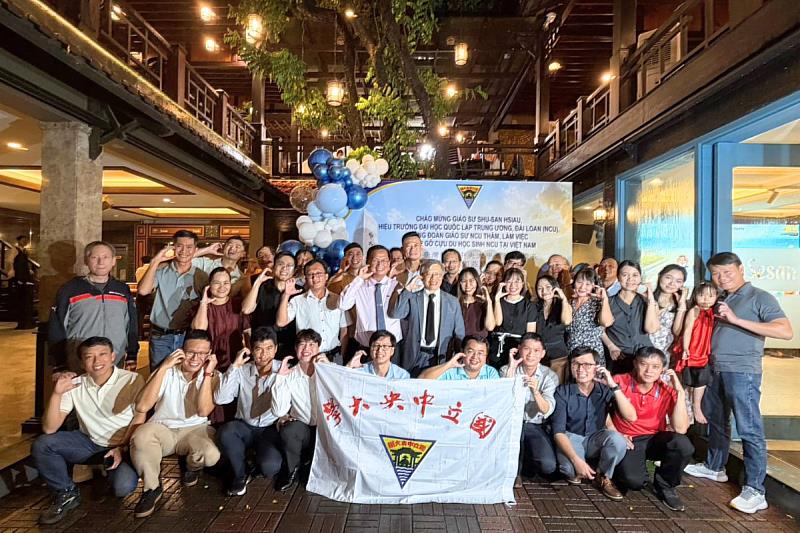 中大越南校友網絡南北串聯 從胡志明市延伸至河內