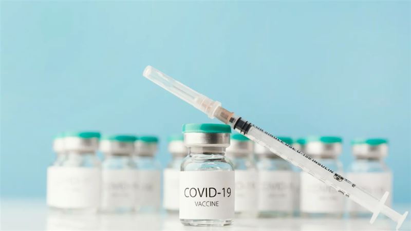 新冠疫苗副作用成焦點！網路十大熱門話題揭曉 醫師破解錯誤迷思 - 三立新聞