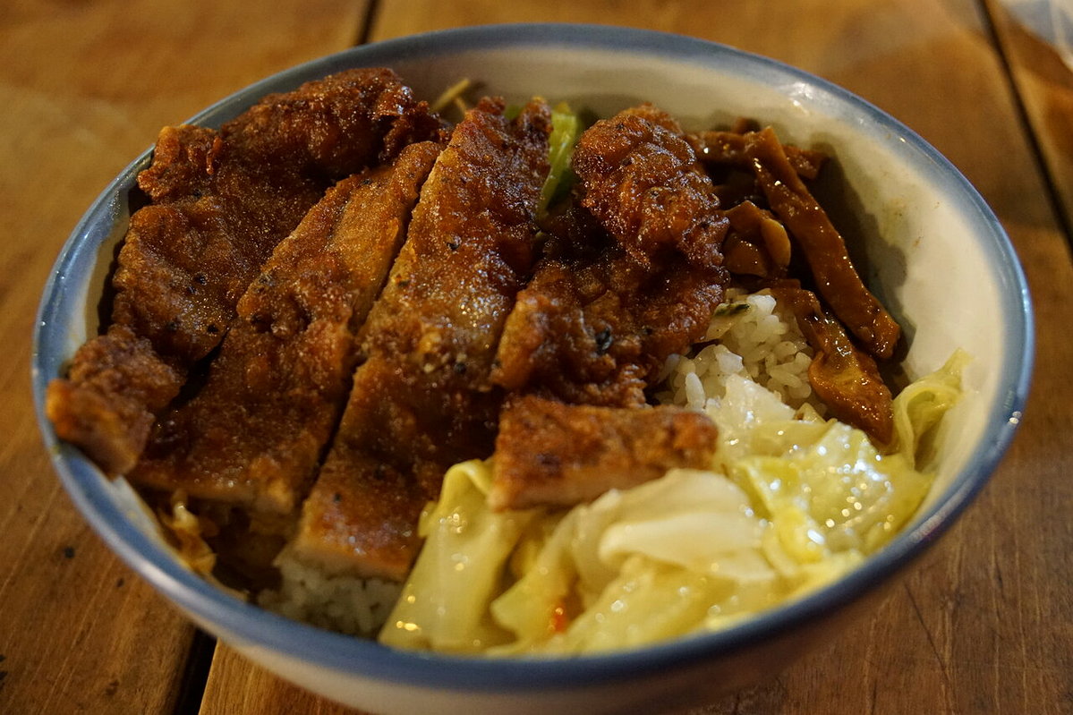 三餐外食易中「重口味陷阱」傷害大腦 醫揭不自煮也能減鹽的訣竅