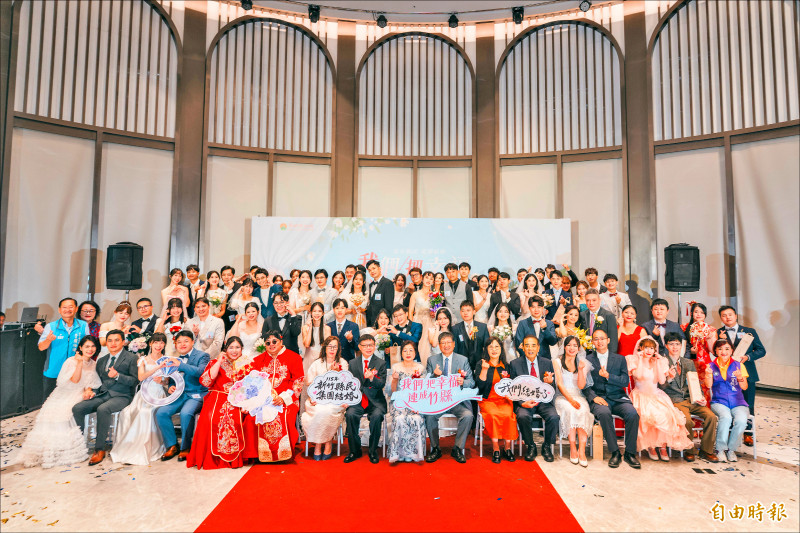 竹縣聯合婚禮 36對新人喜結良緣