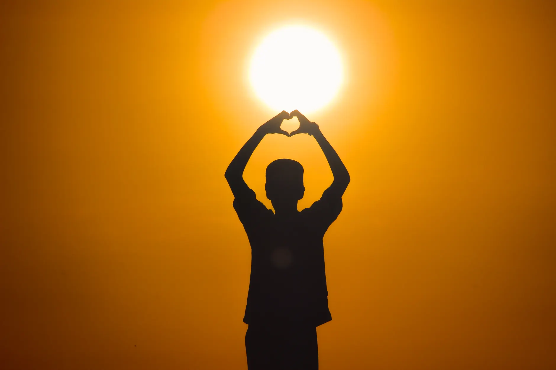 法國今夏熱浪創紀錄...7月成有紀錄以來最熱月 預估至10月氣溫仍會高於正常 - 倡議家
