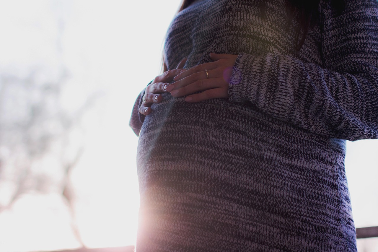 響應國際母乳哺育週  邀哺乳媽媽及神隊友分享日常 留言滿50字即抽「專屬似顏繪」或「500元超商即享券」