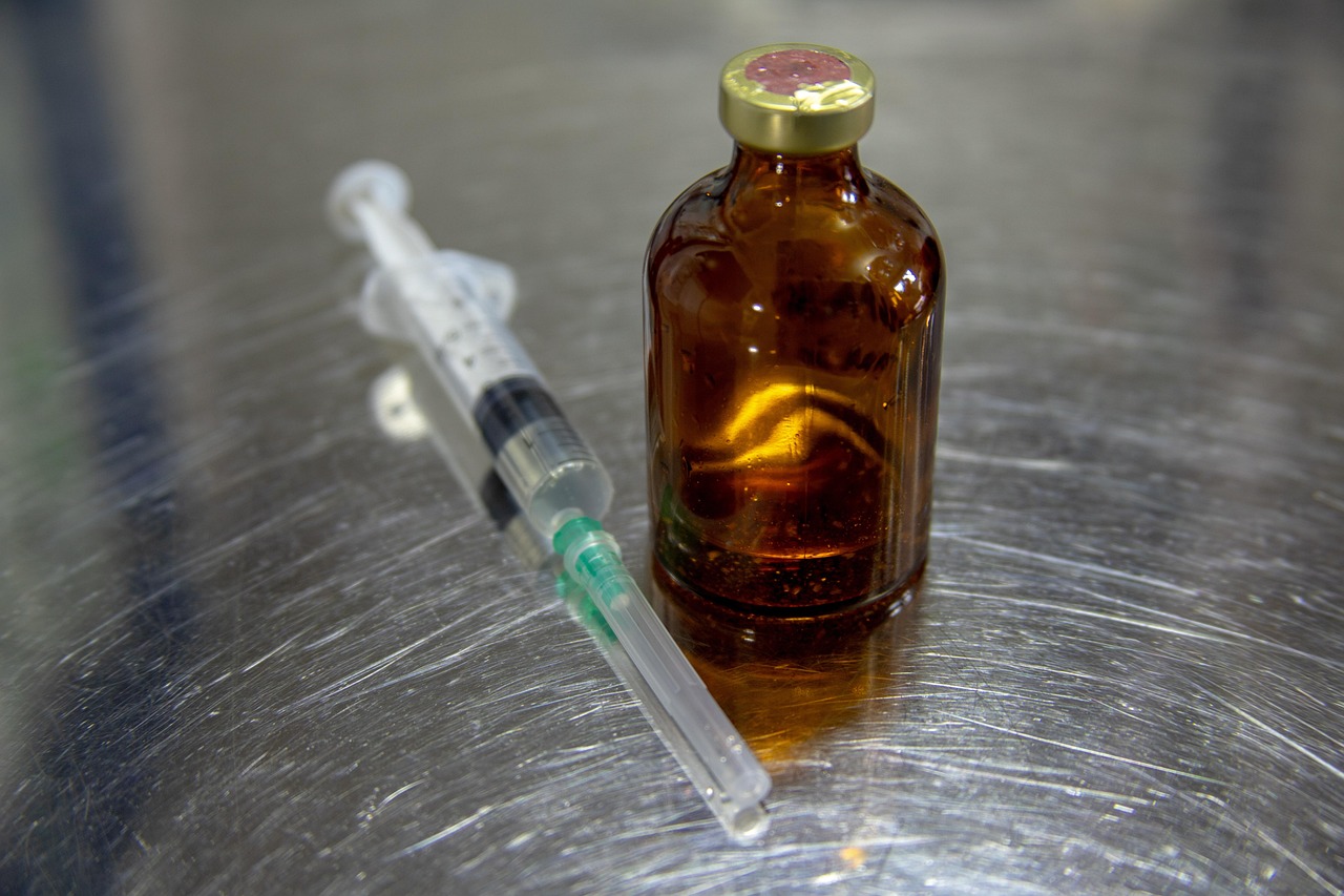 喉嚨發緊未必只是咽喉問題 醫生提醒：4 種不適或是心肌缺血警號 - bastillepost.com